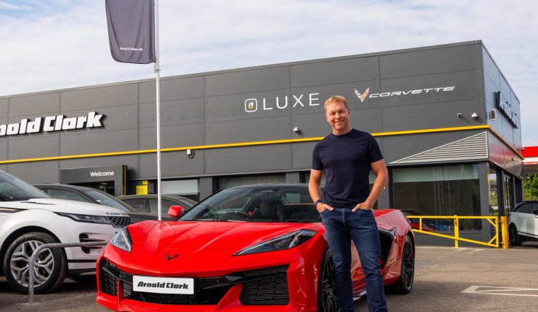 Arnold Clark teams up with Sir Chris Hoy to sponsor special charity cycling event