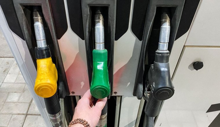 'I'm a driving instructor - this is 5 ways all petrol and diesel drivers can save fuel'