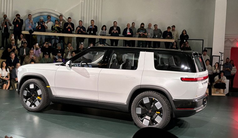 Rivian's new electric vehicle is slated for 2026. How it could rival Tesla's best-selling SUV