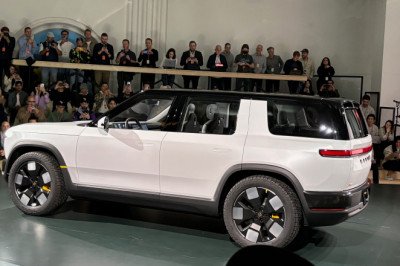 Rivian's new electric vehicle is slated for 2026. How it could rival Tesla's best-selling SUV