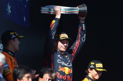 Verstappen storms to victory in thrilling Emilia-Romagna GP