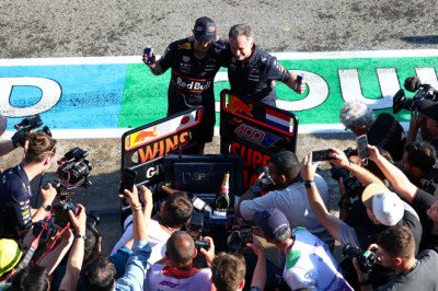 Horner hails Verstappen after ‘win it or bin it’ Turn 1 move
