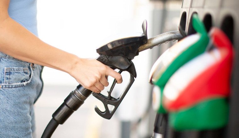 Drivers can 'increase MPG by 45 per cent' with simple tip anyone can do