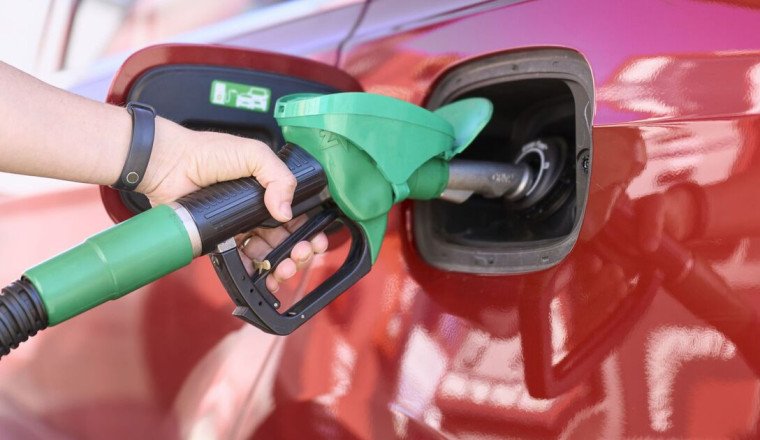 UK drivers at risk of 'paying the price' over Keir Starmer's huge trade deal move