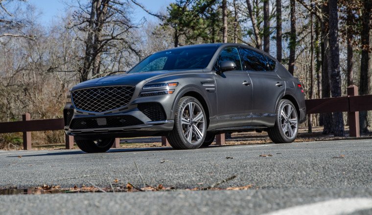 2025 Genesis GV80 Coupe Review: It’d Be Great If It Picked a Lane