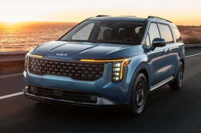 2026 Kia Carnival Is Still the Cheapest Minivan on Sale