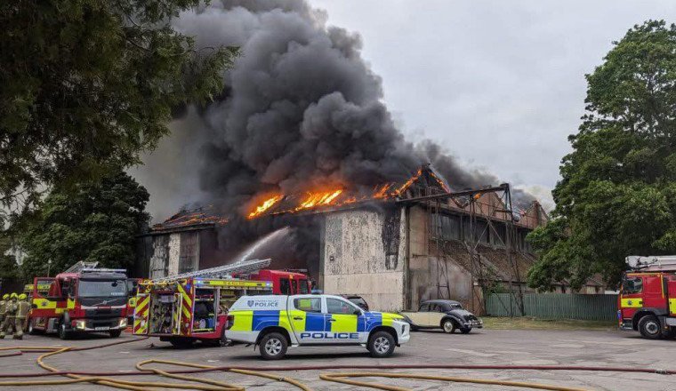 Community unites after Bicester fire