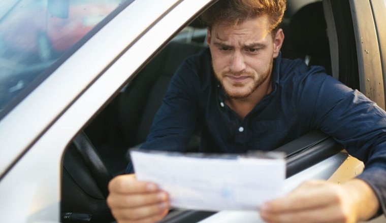 Drivers heading on holiday face fines after Keir Starmer signs off new rule