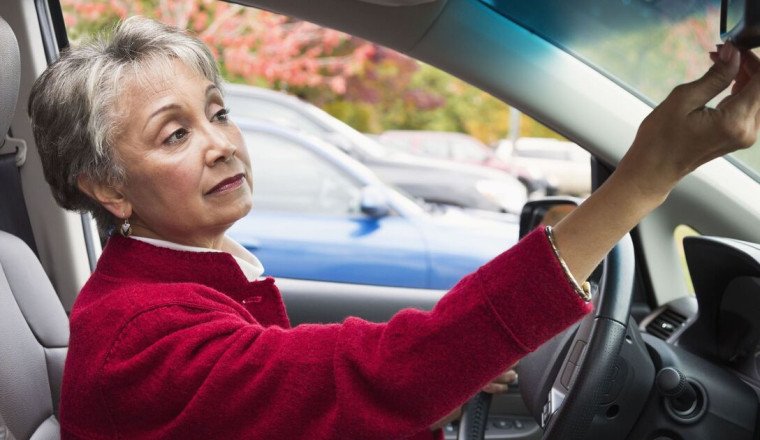 Keir Starmer told to introduce new older driver rule immediately