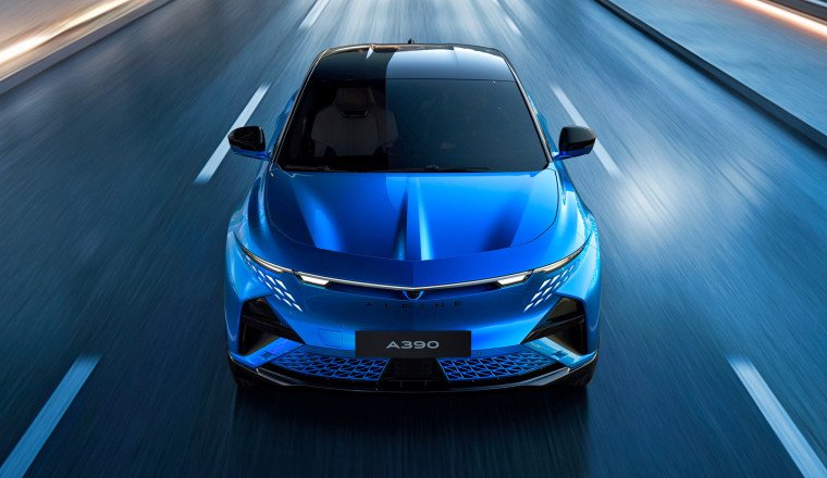 Alpine A390 revealed: electric SUV targets the Porsche Macan