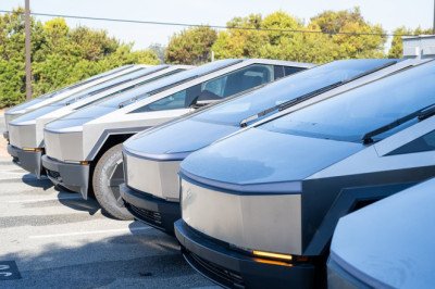Tesla customers stunned after discovering worrying detail about Elon Musk's electric vehicles