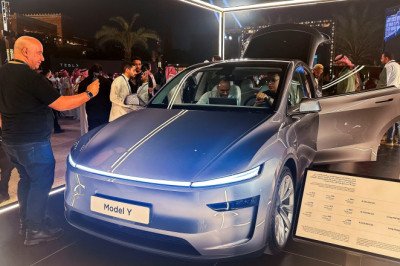 Tesla may have had a rough first quarter but sales show it still leads the EV game