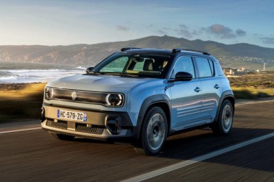 New Renault 4 EV to cost £3,000 less than rival Ford Puma