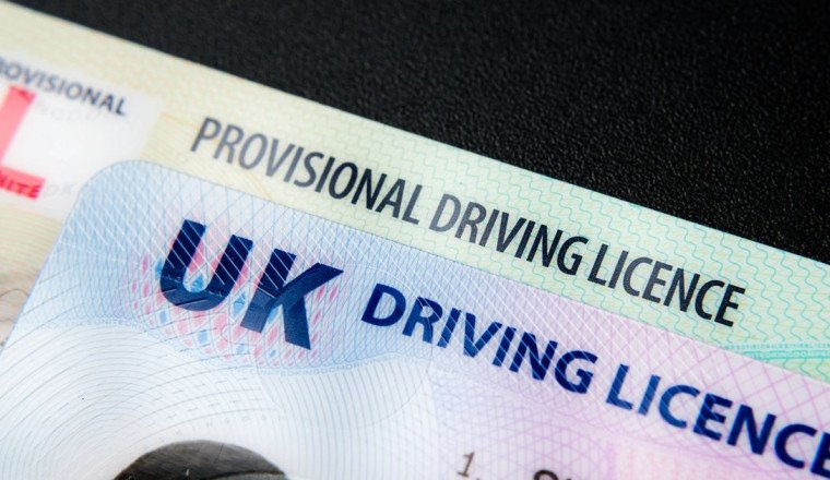 DVLA urges all drivers to check photo card licence now or risk £1,000 fine
