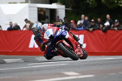 Isle of Man TT's early pacesetter's sending an ominous message