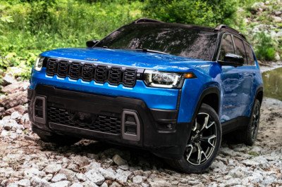 The 2026 Jeep Cherokee Will Finally Be Boxy Again