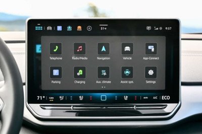 Volkswagen Says European Buyers Want Buttons, Not Screens