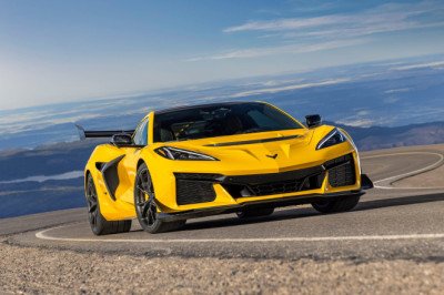 2025 C8 Corvette ZR1 Reviews Are Here