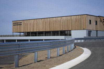 Canada Gets Its First Porsche Experience Centre