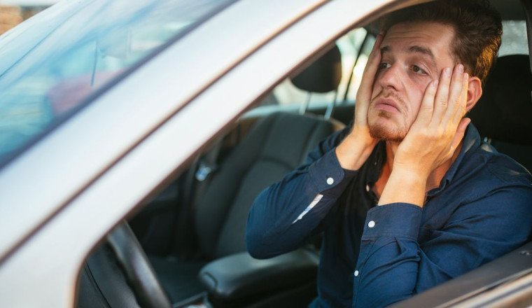 Drivers could be fined £1,000 if caught over bad habit at traffic lights