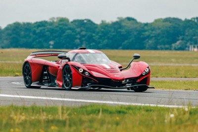 Praga Bohema is fastest ICE car around Top Gear test track