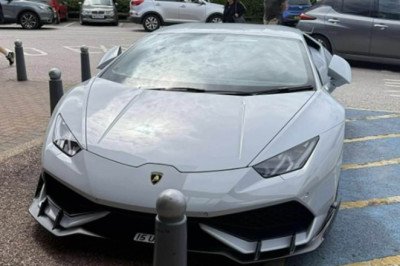 You can't park there, mate! Facebook page tries to humiliate driver for parking his £160K Lamborghini in a disabled spot... but motorist has the ultimate clapback