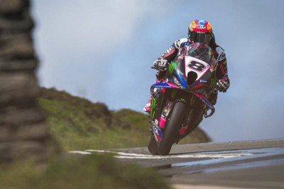Todd beats Dunlop in close duel as TT 2025 racing kicks off
