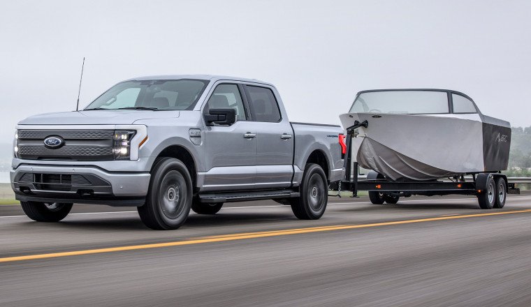 Electric Truck Battery Demand Increased More Than 70% Last Year, Future Is Uncertain