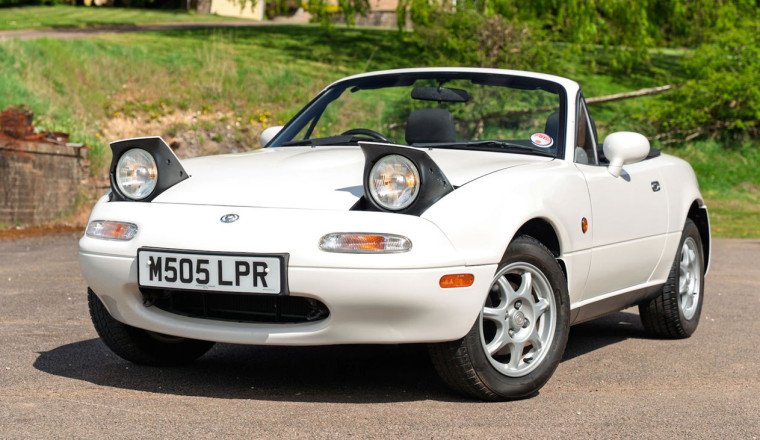 This Practically-New NA Mazda MX-5 Could Break The Market