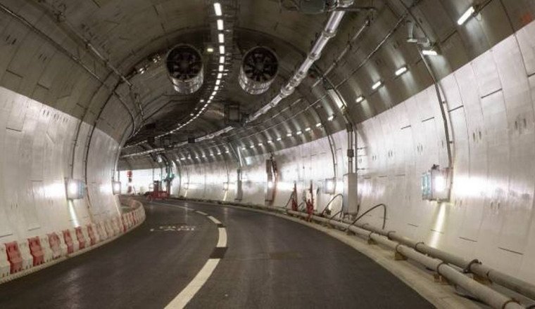 UK motorists warned after 'hated' £2.2bn tunnel to temporarily close