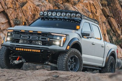 KC Hilites Platform One Is a Sleek Roof Rack With Power Integration