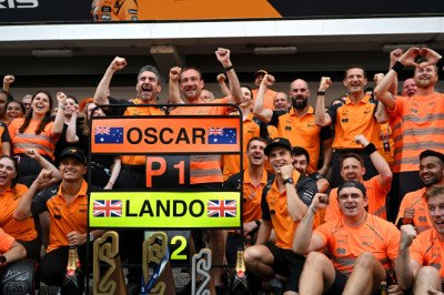 Stella hails Piastri’s progress after 1-2 in Spain as he explains ‘risk’ posed by McLaren’s strategy
