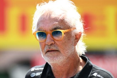 Briatore sets out clear Alpine target for 2026