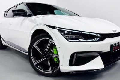 Scandalously cheap, fast EVs | Six of the Best