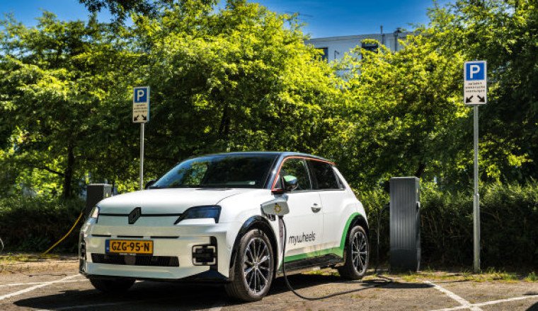 Utrecht becomes Europe’s first city with a Vehicle‑to‑Grid (V2G) car‑sharing service