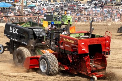 It’s Smash’em Bash’em at the Lind Combine Derby