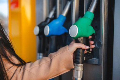 Petrol and diesel owners urged to make sure their cars are full by Wednesday