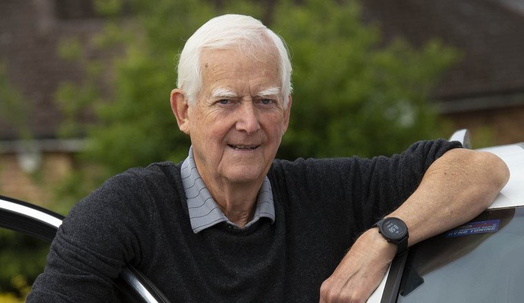Pensioner furious after being slapped with 'ridiculous' £170 parking fine... but claims there is a big catch
