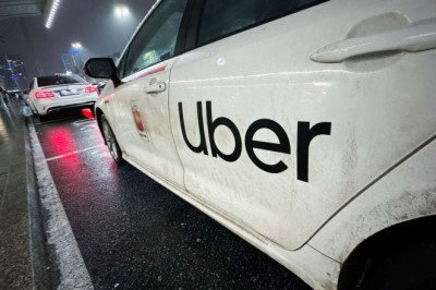 The Death of the Uber Driver: How Autonomous Taxis Are Reshaping the Ride-Hailing Industry