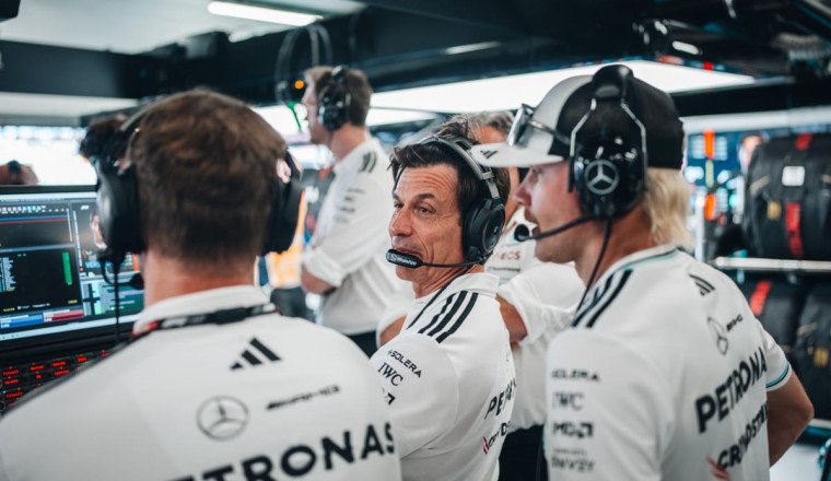 'Petty, small, embarrassing' - Failed Red Bull protest angers Wolff