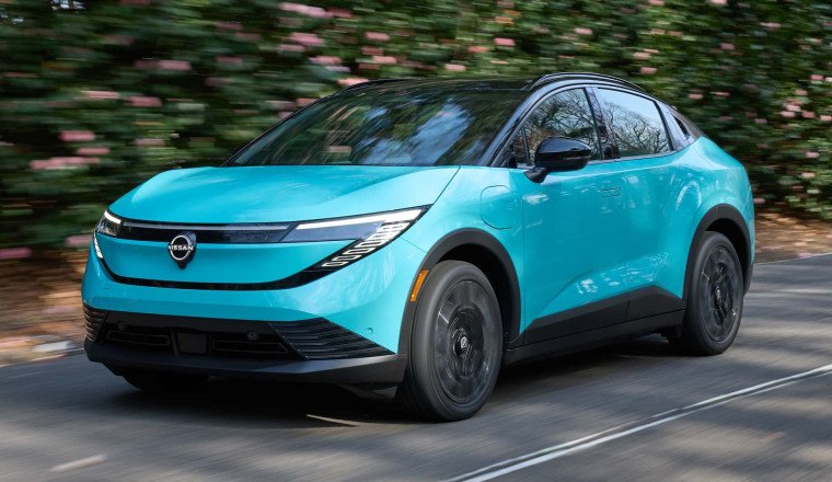 The 2026 Nissan Leaf Is Finally Here, and It Has Way More Range