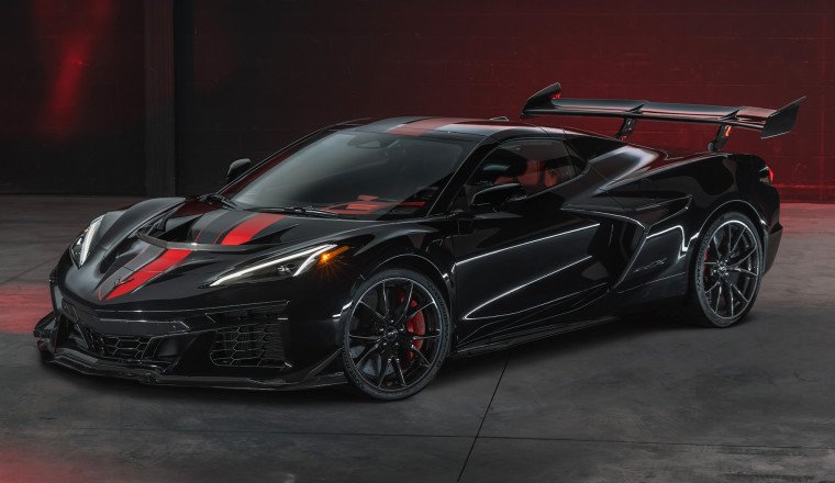Zora Is Here: Chevy Corvette ZR1X Makes 1,250 HP, Goes 0-60 Under 2 Seconds