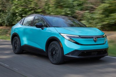 The New Nissan Leaf Looks Gigantic But It Actually Shrunk