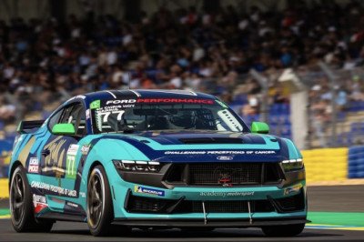 Chris Harris Shines in Mustang Challenge Dark Horse Stars Class