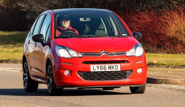 Drivers of two popular models told 'stop driving' after serious fault found