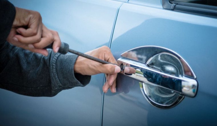 The little parking trick that instantly makes cars less attractive to thieves