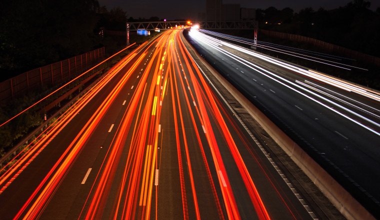 How to drive safely on smart motorways