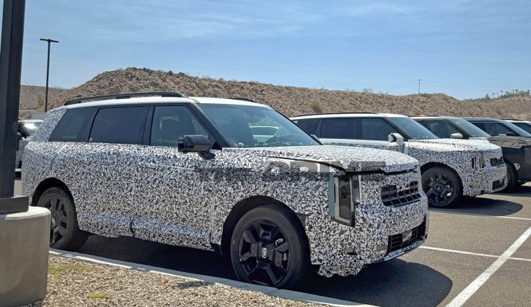 2026 Kia Telluride Goes Boxier in New Spy Shots