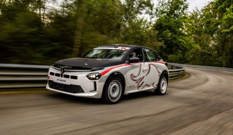 Lancia unveils new Rally6 car