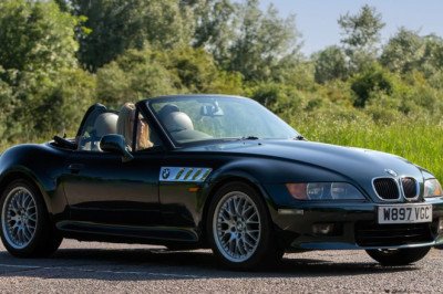 'Classic' sportscar has a 'timeless' design and can be yours for just £1,500